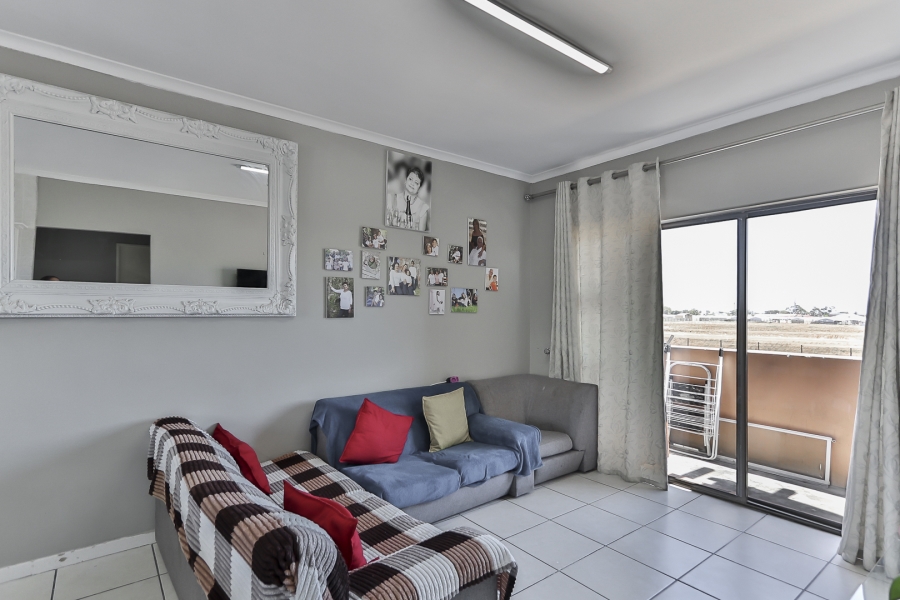 2 Bedroom Property for Sale in Guldenland Western Cape